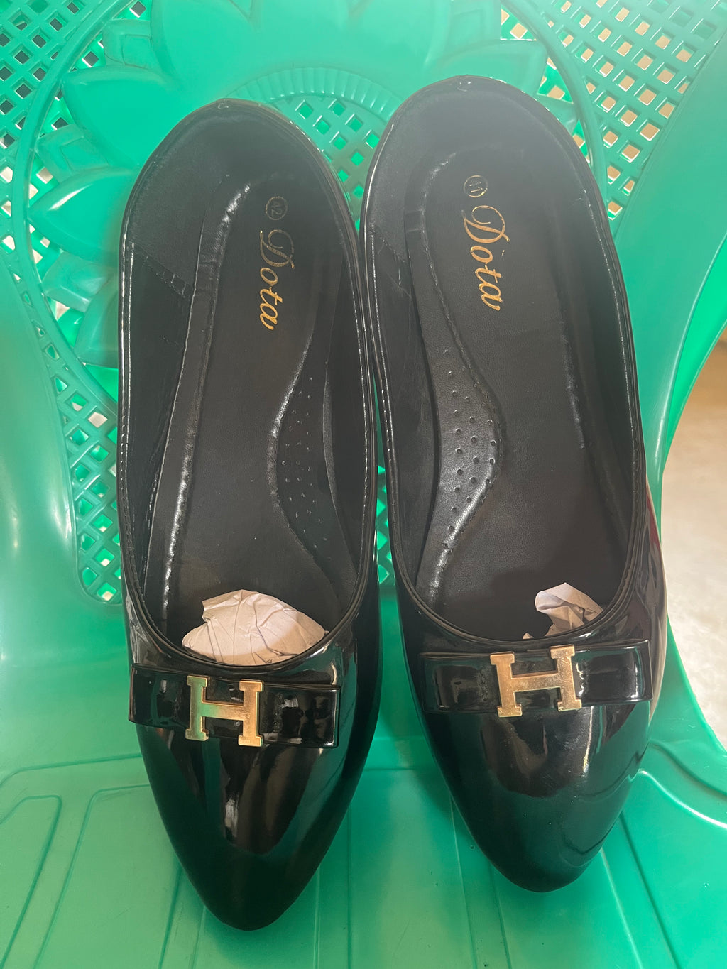 Women Dota shoes